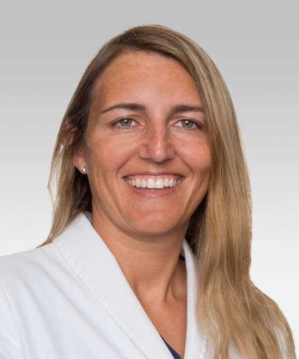 Serena Weidner Headshot